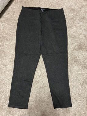 Jones New York Dark Gray Slim Pull-On Leggings